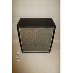2061 CX 2x12 cab